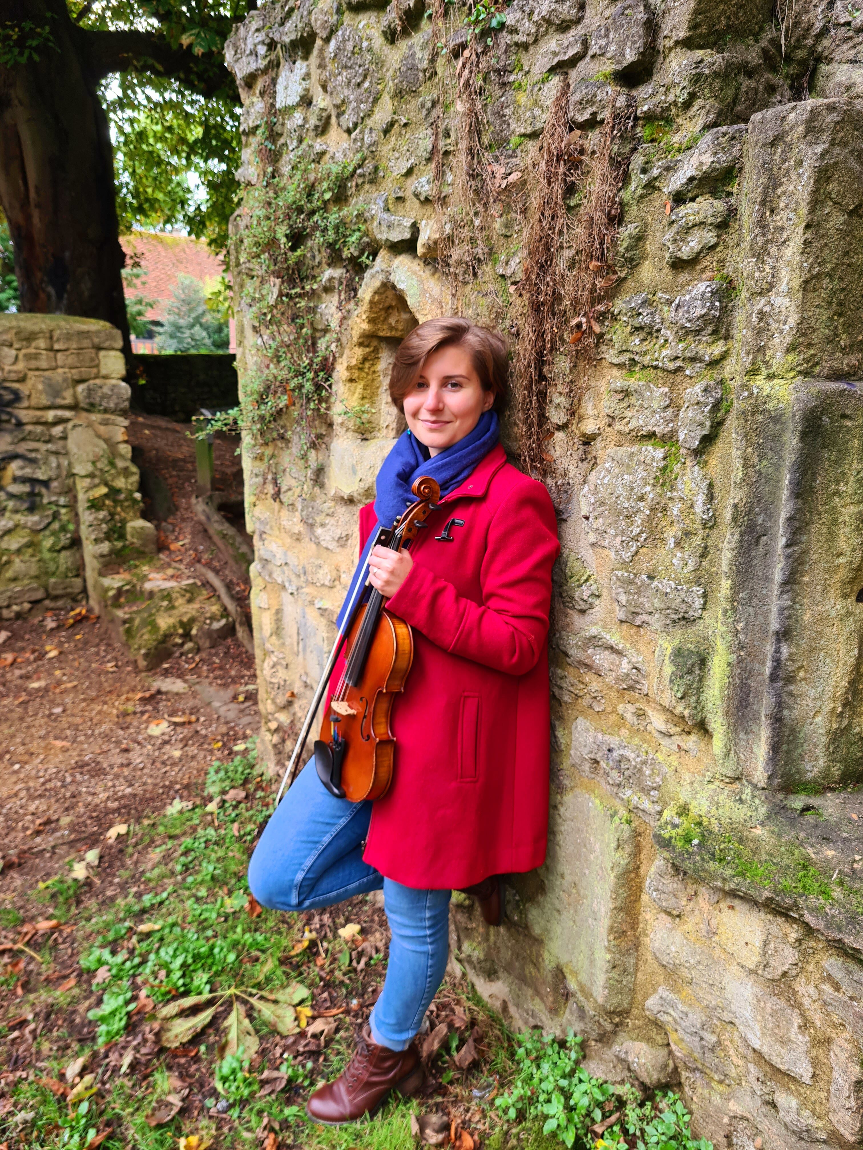 Valentine Roland Live Performance